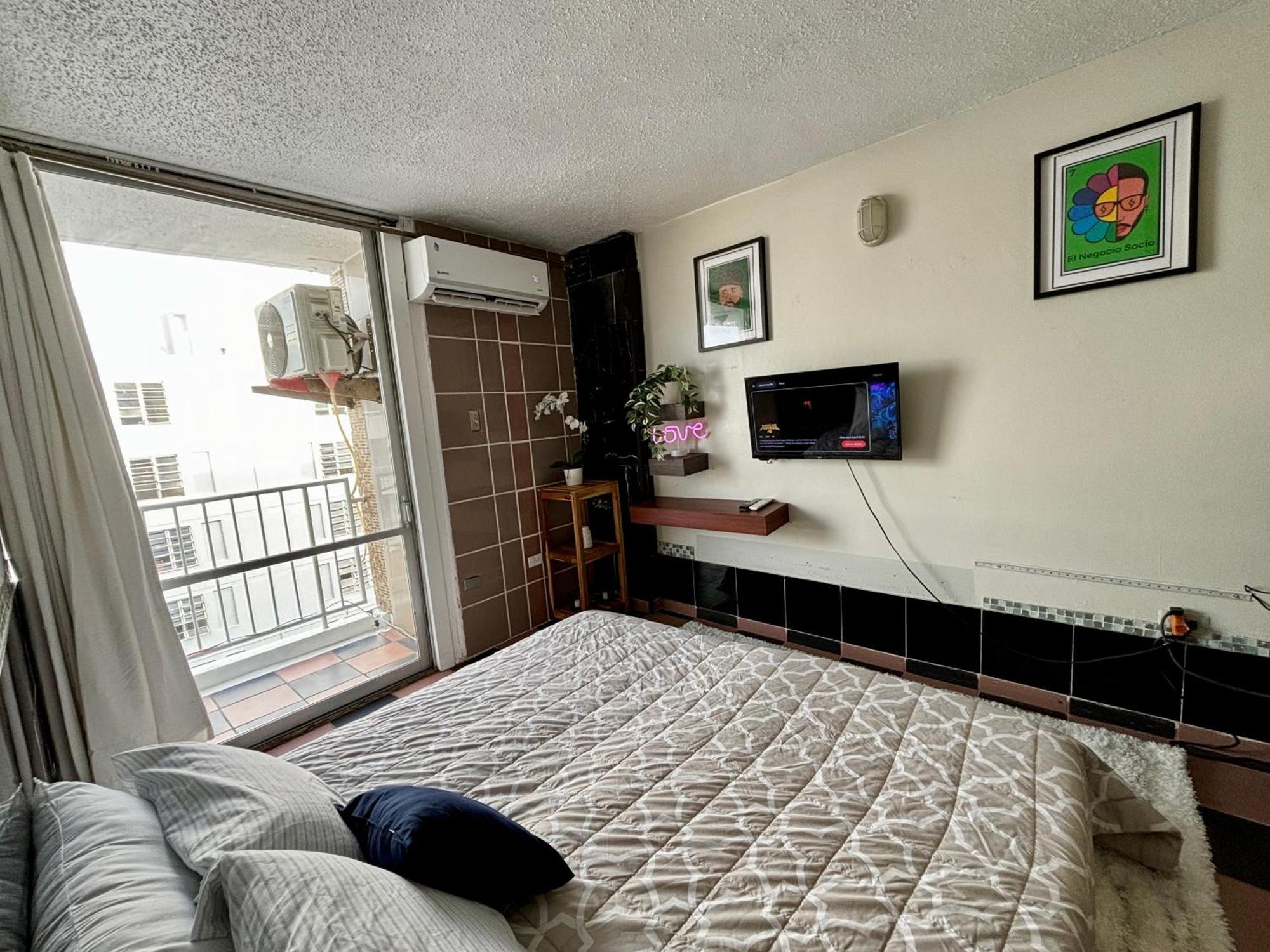 Isla Verde Modern Apartment With Pool San Juan Eksteriør billede