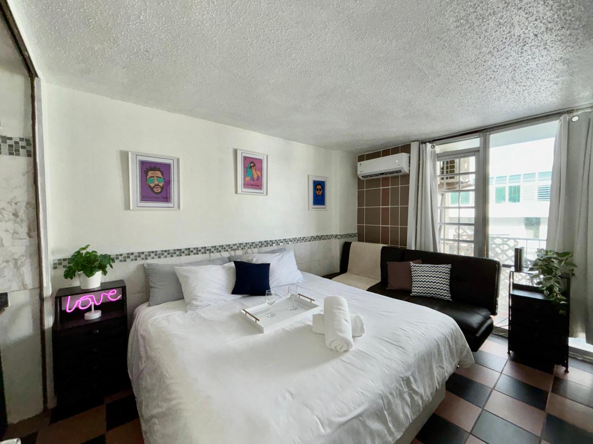 Isla Verde Modern Apartment With Pool San Juan Eksteriør billede
